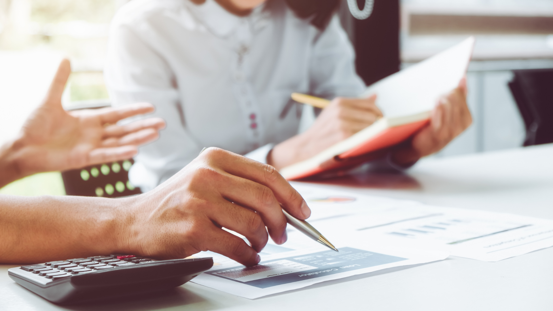 5 Tantangan Bisnis di Era Digital dan Solusi Mengatasinya
